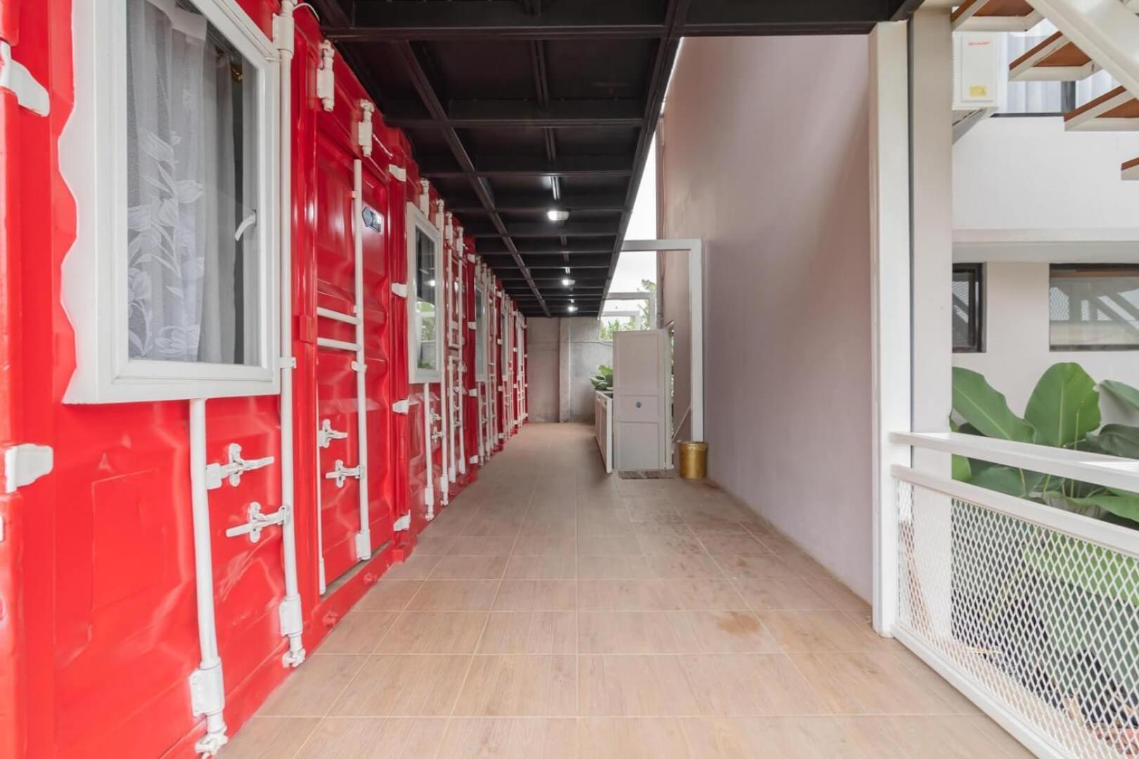 Reddoorz Plus Near Lembang Park & Zoo Bagian luar foto